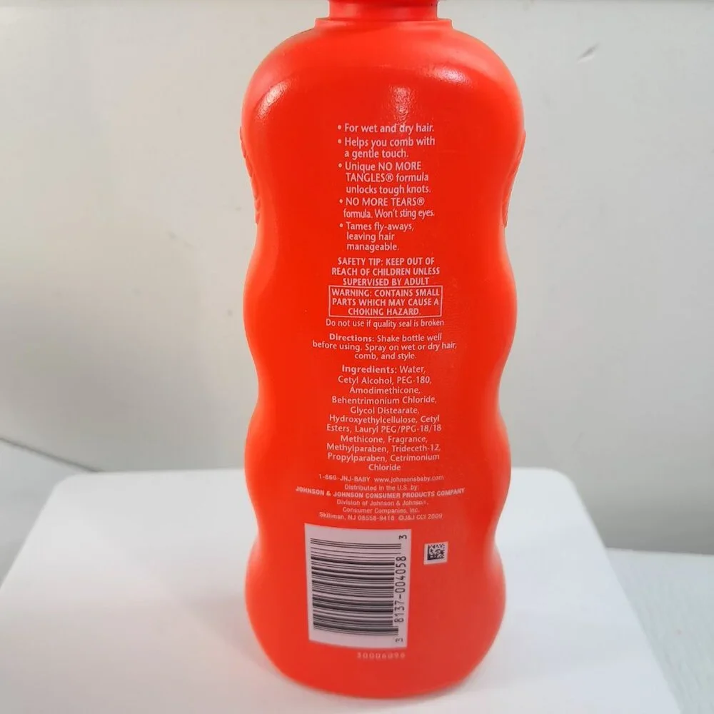 Johnson's Kids NO MORE TANGLES Spray‎ STRAWBERRY SENSATION 10oz kids hair READ